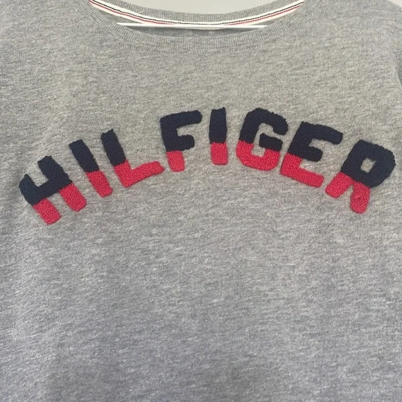 Hilfiger Pullover Sweatshirt - Picture 2 of 7